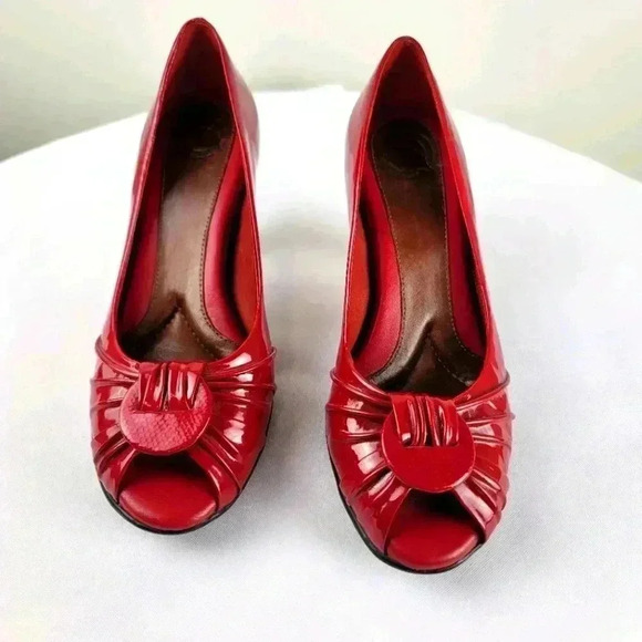 Nature  Heels Shoes - Picture 2 of 5